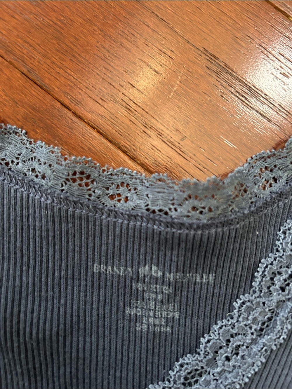 Brandy Melville Ronnie Lace Tank Top Grey/ navy color one size made in Europe - Picture 5 of 7